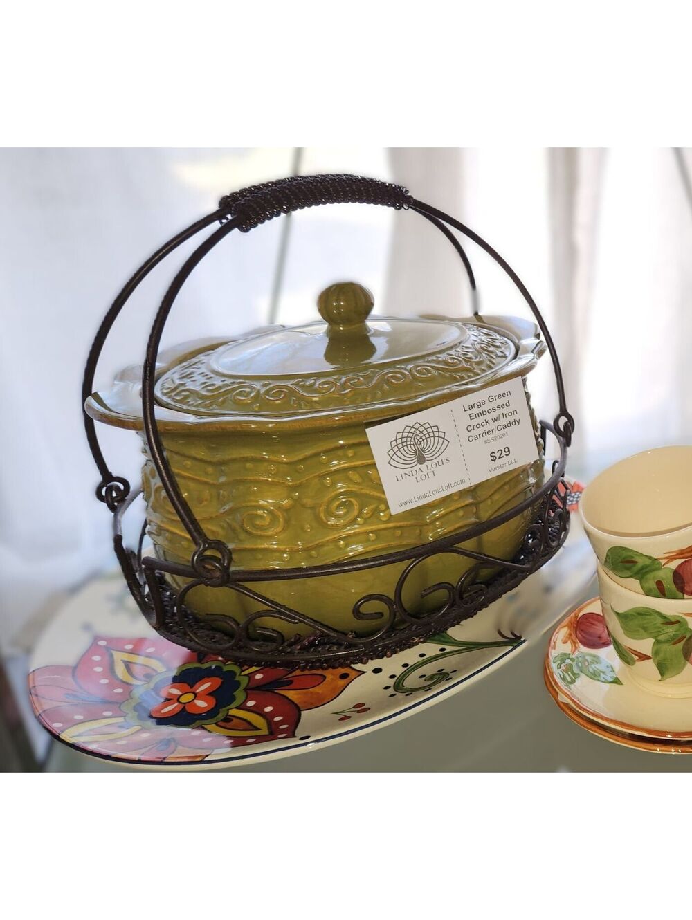 Stoneware Lidded Bean Pot Casserole Soup Crock Iron Caddy Olive Avocado